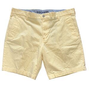 Dockers Mens Ultimate Yellow Shorts